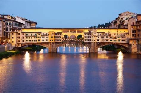 Ponte Vecchio, Florence | Ticket Price | Timings | Address: TripHobo