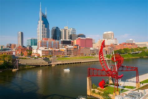 Nashville Skyline | Photos by Ron Niebrugge