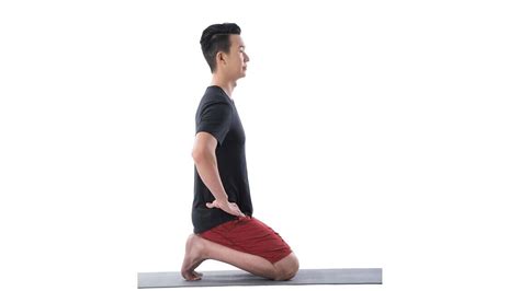 Top 15 Kneeling Yoga Poses To Reduce Knee Pain