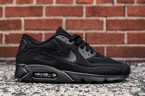 Nike Air Max 90 Ultra BR Triple Black | SneakerFiles