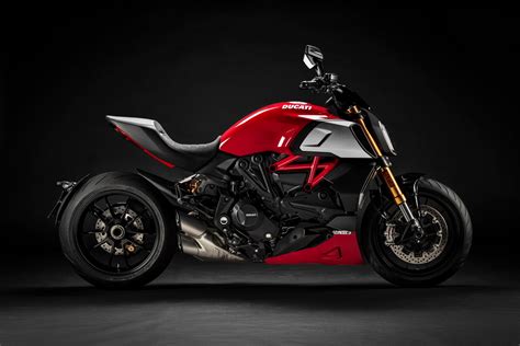 Get Ready For The Ducati Diavel 1260 Lamborghini Special This Wednesday, Nov 25 | Carscoops