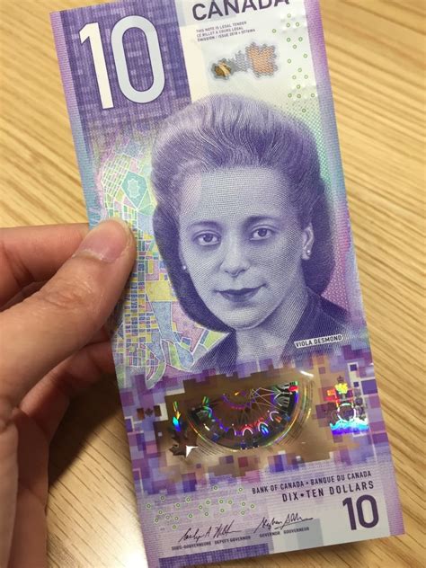 'I'm flying on a high': Celebration marks launch of Viola Desmond $10 bill | CBC News