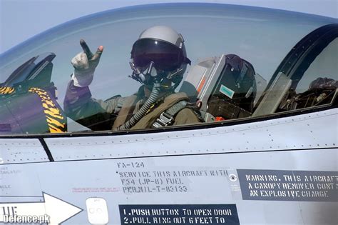 F-16 Cockpit Showing Thumbs Up Fighter Pilot, Fighter Aircraft, Fighter Planes, Fighter Jets ...