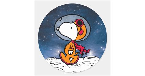 SPACE | Snoopy Astronaut Classic Round Sticker | Zazzle