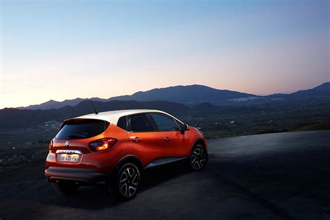 RENAULT Captur Specs & Photos - 2013, 2014, 2015, 2016, 2017 - autoevolution