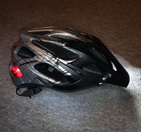 Bike Helmet Lights : 3 Steps - Instructables