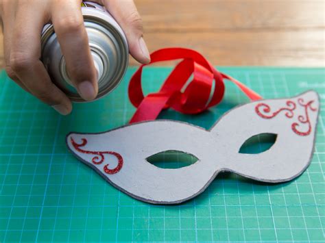 How to Make a Paper Mask: 14 Steps (with Pictures) - wikiHow