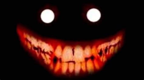 Smileeeee | Creepypasta, Creepypasta wallpaper, Creepy photos