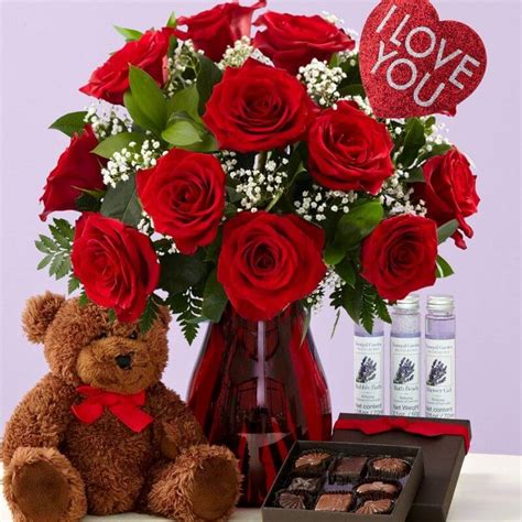 30 Cute Romantic Valentines Day Ideas for Her 2023