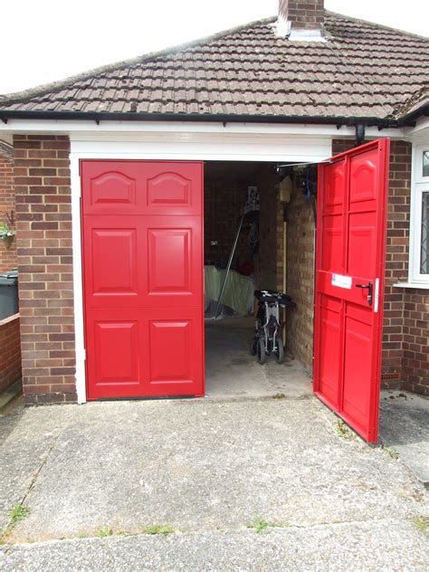 Garador Side Hinged Garage Doors - Garage Doors Reading - ABR Garage Doors Berkshire