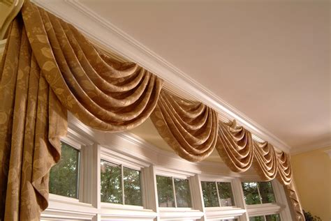 Custom Valances by Galaxy Draperies | Los Angeles, CA