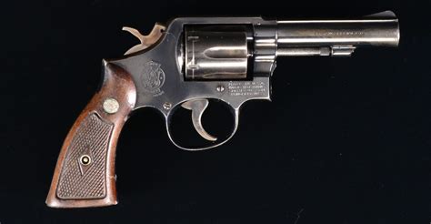 SMITH & WESSON MODEL 10-6 REVOLVER.