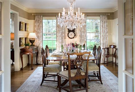 17 Magnificent Crystal Chandelier Designs To Adorn Your Dining Room