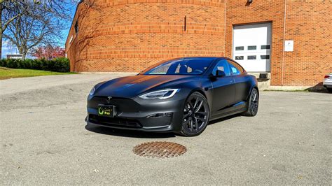 Tesla Model S Plaid Phantom Black - Concept Wraps