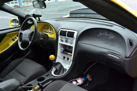 2003 Ford Mustang V6 Interior