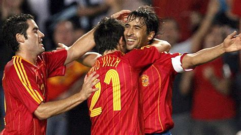 Spain's big chance - Eurosport