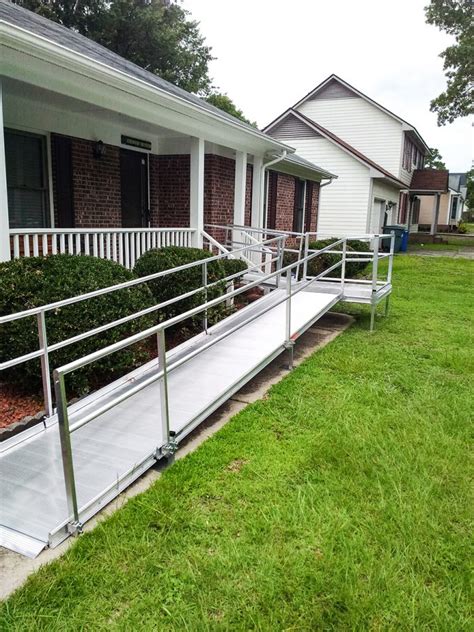 Aluminum Wheelchair Ramps, Modular Ramps | Centerspan Medical