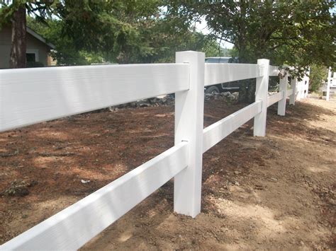 2 RAIL VINYL FENCE « Arbor Fence Inc | a Diamond Certified Company