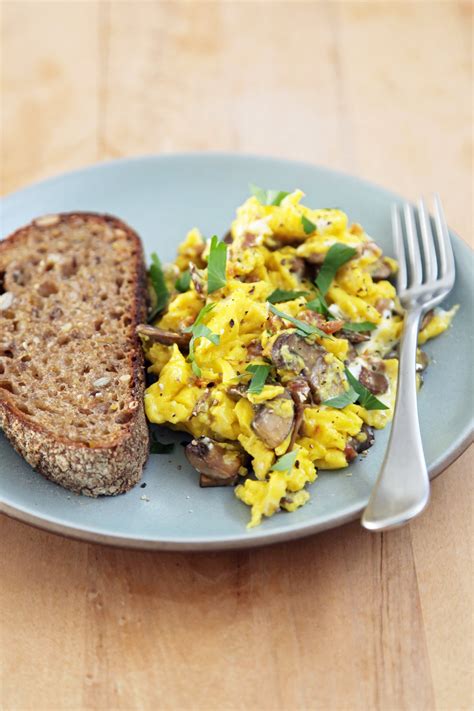 Scrambled Eggs With Mushrooms and Goat Cheese | POPSUGAR Food