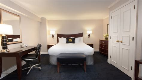 NYC Suites With Balcony | Westgate New York City | Hotels Rooms in NYC With Balconies