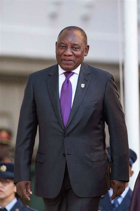 South African president pledges to 'turn tide' on corruption