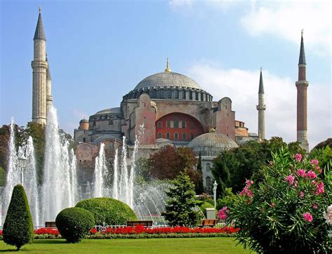 Hagia Sophia - Byzantine, Istanbul, Monument | Britannica