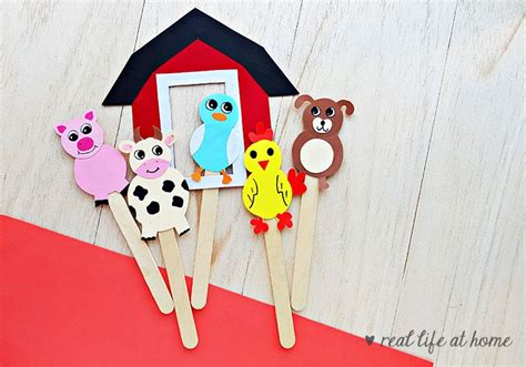 Farm Animal Stick Puppets Craft with Free Printable Patterns