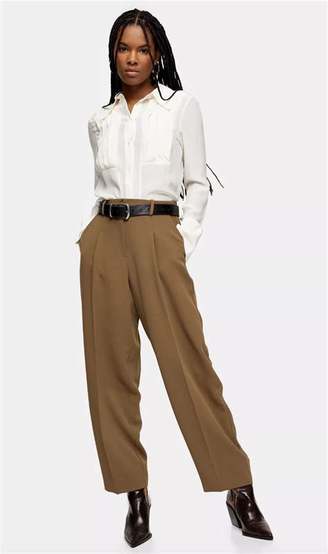 13 Khaki-Pant Outfits for Women That Are So Chic | Who What Wear UK