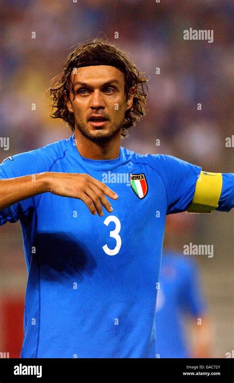 Paolo maldini world cup hi-res stock photography and images - Alamy