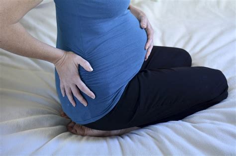 Abdominal Pain During Pregnancy: Causes and Treatment