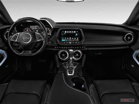 2018 Chevrolet Camaro Interior | U.S. News & World Report