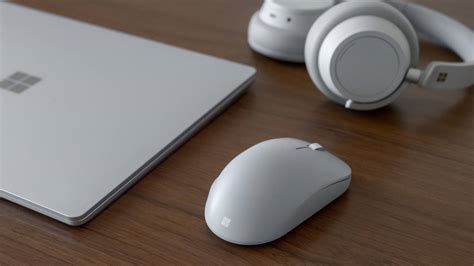 Microsoft reveals five new Surface accessories - SlashGear