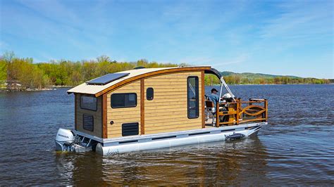 Woodworker Builds the Perfect Tiny Houseboat