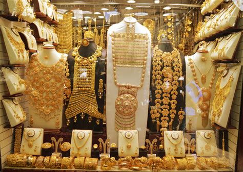 Unimaginable Things That You Will Find at the Deira Gold Souk in Dubai - Travel Insider