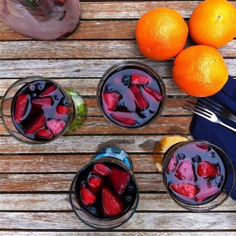 Sangria, Drinks, Beverages and Good Vibrations • Hip Foodie Mom