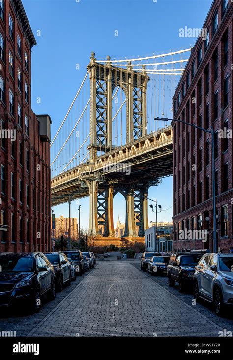 Bridge brooklyn dumbo manhattan ny usa cityscape skyline view hi-res stock photography and ...