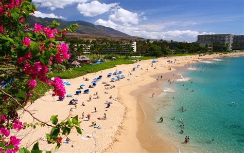 Beach of the Week: Kaanapali Beach, Maui | SolEscapes Blog: Style, Living and Travel