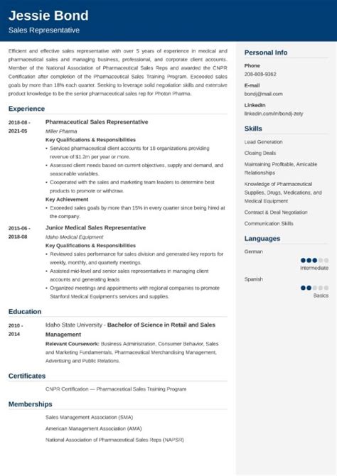 Communication Skills: Examples for Resume + How to Improve (2023)