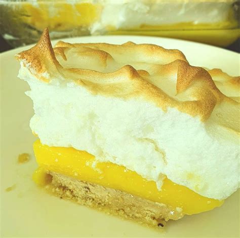 LEMON MERINGUE PIE