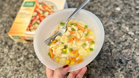 12 Frozen Chicken Pot Pie Brands, Ranked Worst To Best