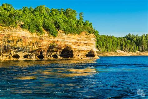 A Visit to Pictured Rocks National Lakeshore - Our Wander-Filled Life