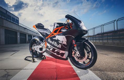 Red Bull KTM Ajo ab 2017 in der Moto2™ | MotoGP™