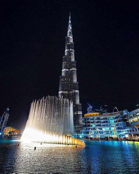 Dubai night life photos of Burj khalifa - The Ultimate Travel Guide