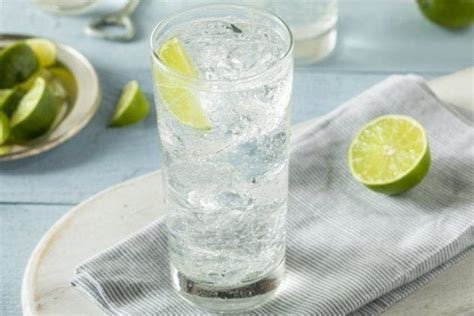 12 Health Benefits Of Sparkling Water – Sizzling Benefits