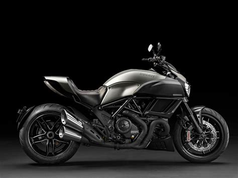 Ducati Diavel Titanium special edition arrives in UK - ResCogs