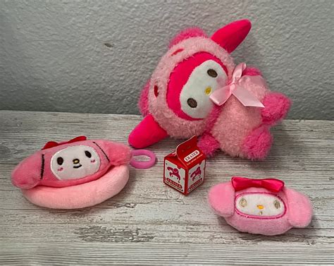 My Melody Plush Bundle – Hello Kitty Portal