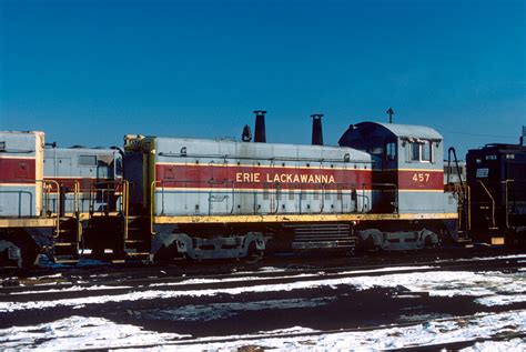 Erie Lackawanna - SW1200 - #457 April 1978 | Railroad photography, Railroad photos, Railroad ...