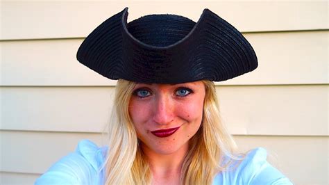 Diy Pirate Hat : How To Easily Make A Tricorn Pirate Hat My Humble Home And Garden / Step by ...