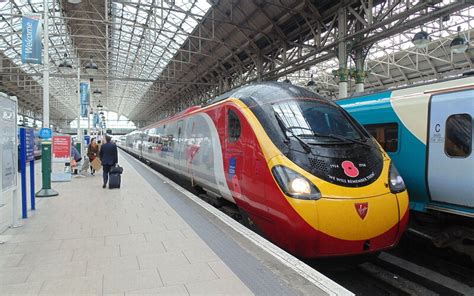 Trains to Manchester - Cheap Train Tickets - HappyRail