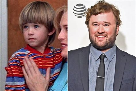 'Sixth Sense' star Haley Joel Osment Says He Grew a Beard to 'Hide in Public' After Childhood Fame